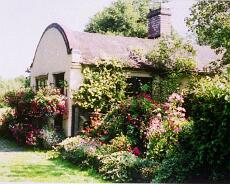 S3107 Barrel roof canalside cottage