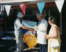LHG02_0002 Lyons Butchers. Butcher Ashley Goodman retiring in 1997.