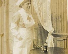 P1070496 VAD Nurse at Henley